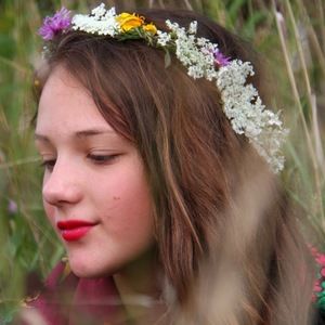 Meet your Posher, Maya